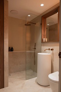 Greystone Margit Crescent 16
